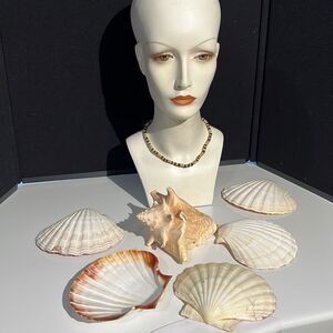 Charming Stretch Wood Bead Necklace - Effortless Elegance